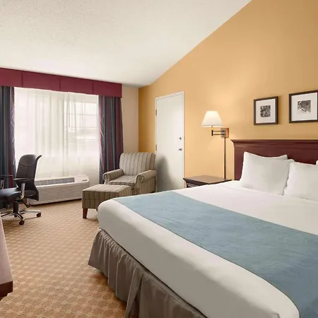 Country Inn & Suites By Radisson, Sioux Falls-3