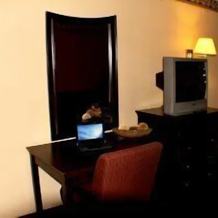 Value Inn & Suites - Harlingen-2
