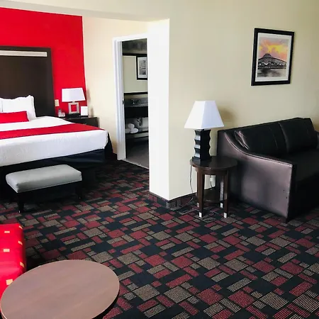 Wingate By Wyndham Lake Charles Casino Area-3