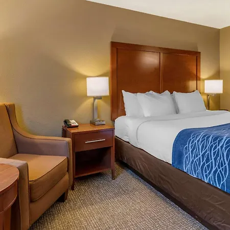 Comfort Inn Roseburg-2