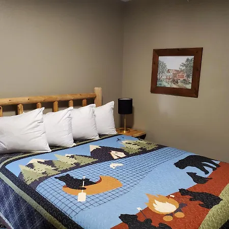 Swiftcurrent Lodge-2