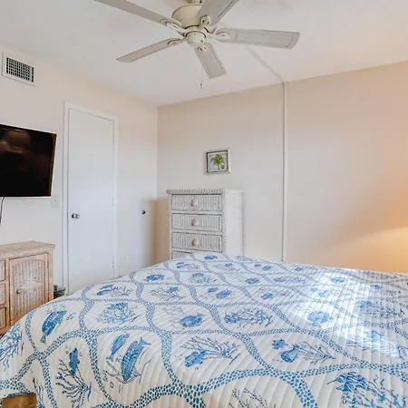 Ocean Front Oasis-3