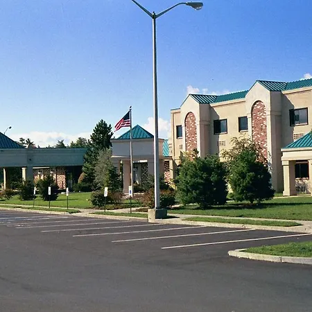 Clarion Inn - Airport University-3
