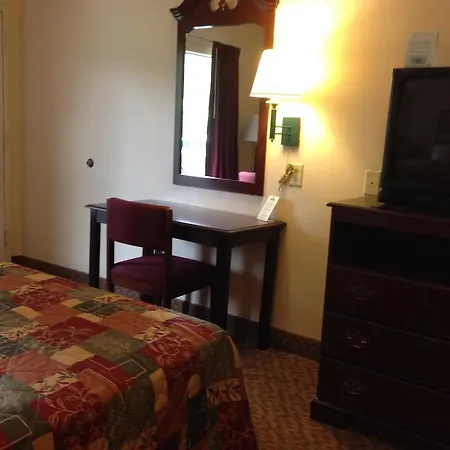 Days Inn - Chapel Hill-3