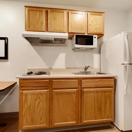 Woodspring Suites Houston Westchase-3