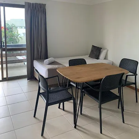 Airlie Beach Apartments-3