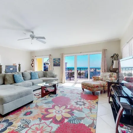 Palms Of Treasure Island 405-3