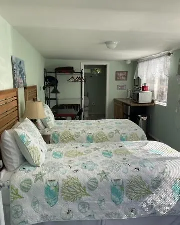 Glendale Guest House-3