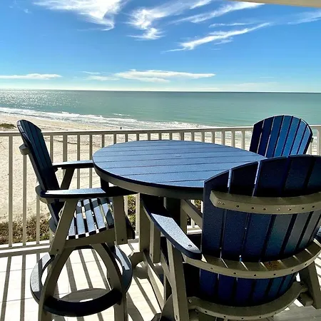 Beach Palms 405-2