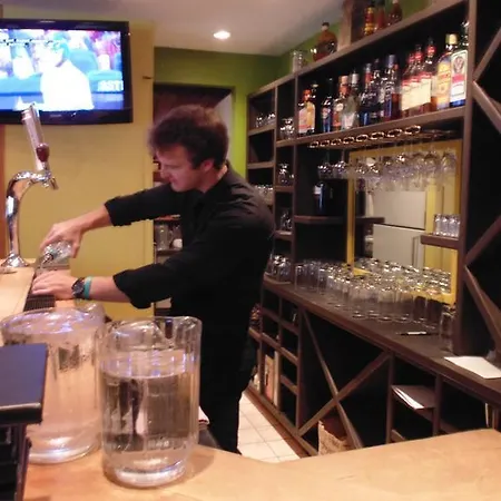 Heffley Boutique Inn-3