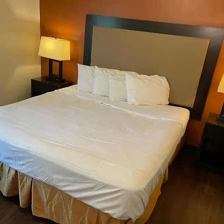 Tourist Inn-3