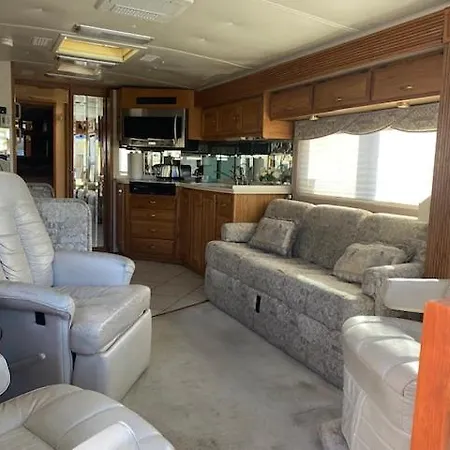 Zion Rv Stone Pool Inn, Pets Stay Free, Fenced In Yard, Relaxing Waterfall!-3