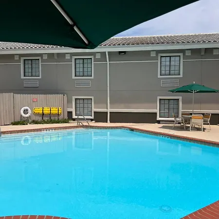 La Quinta Inn Lexington-Horse Park-2
