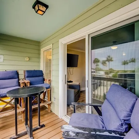 Sea Cabin 121-B-2