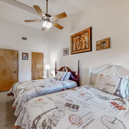 Pines 4039-2