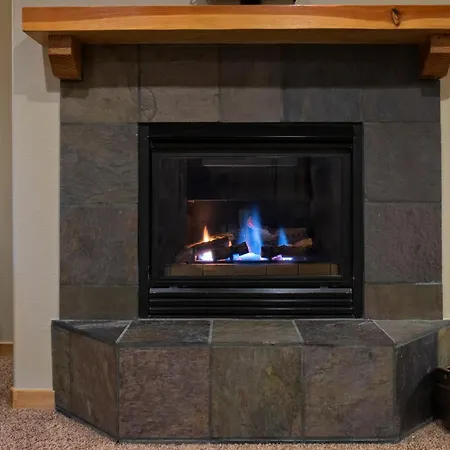 Grand Timber Lodge-2