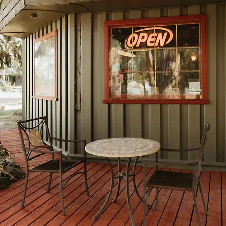 Cedar Village Motel & Rv-2