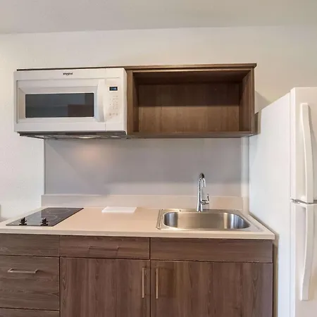 Woodspring Suites Colorado Springs North - Air Force Academy-3