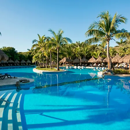 Iberostar Waves Paraiso Beach-3