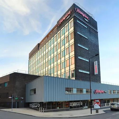 Hampton By Hilton Sheffield-2