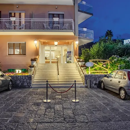 Boutique Hotel Regina-3