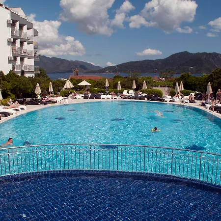 Luna Beach Deluxe Hotel-3