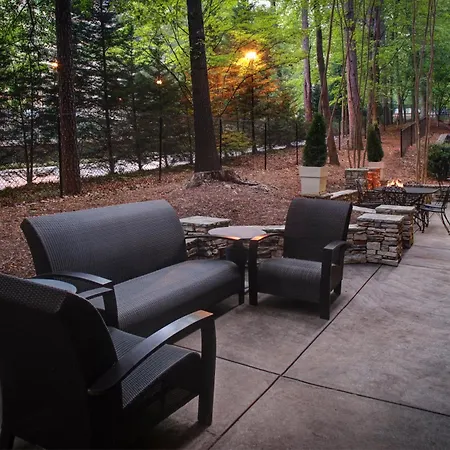 Holiday Inn Express Hotel & Suites Atlanta Buckhead By Ihg-3