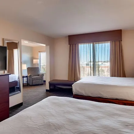 Best Western Plus Gateway Inn & Suites - Aurora-3