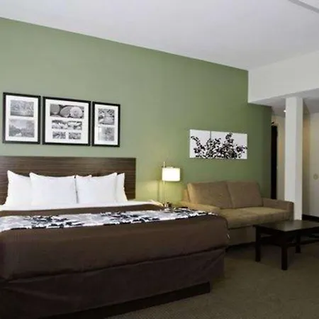 Sleep Inn & Suites Downtown Inner Harbor-2