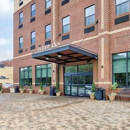 Sleep Inn & Suites Downtown Inner Harbor-3