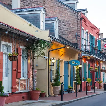 Hotel St. Pierre French Quarter-3