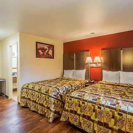 Rodeway Inn Nashville Airport South-3