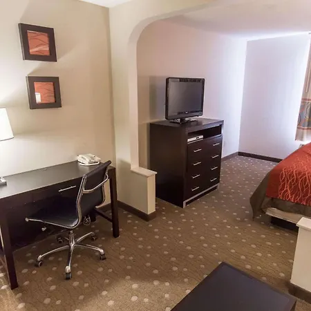 Comfort Inn Pittsburgh Crafton-2