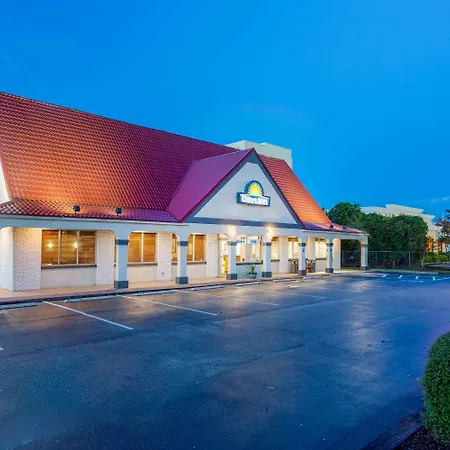 Days Inn By Wyndham Wilmington / University-3