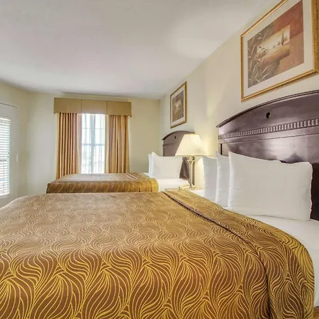 Mainstay Suites Texas Medical Center-Reliant Park-2