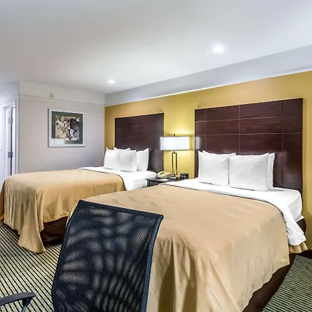 Quality Inn & Suites Seaworld North-2