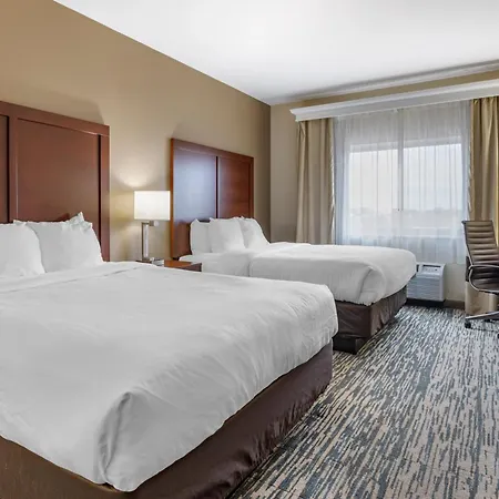 Comfort Suites Keeneland-3