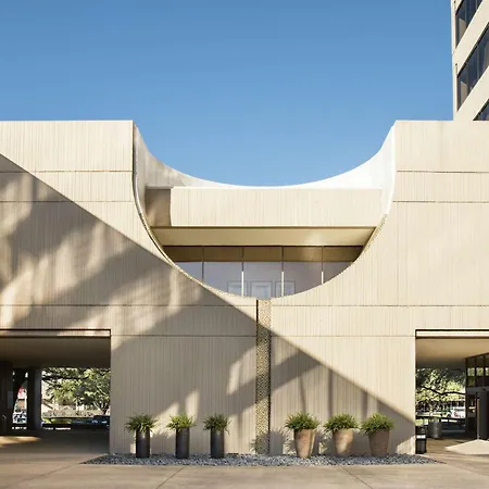 Hilton University Of Houston-2