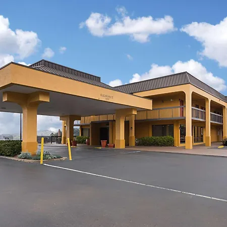 Quality Inn Airport - Southeast-2