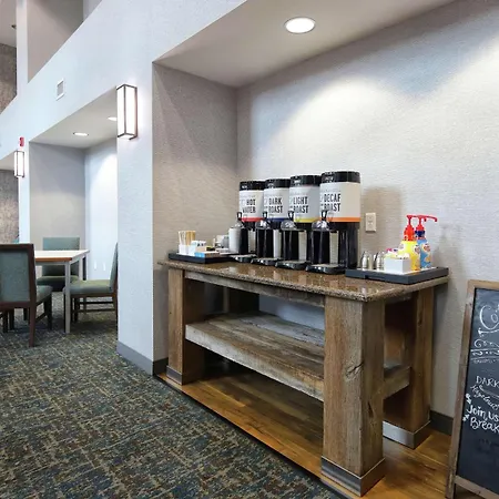 Hampton Inn & Suites Tucson East-3