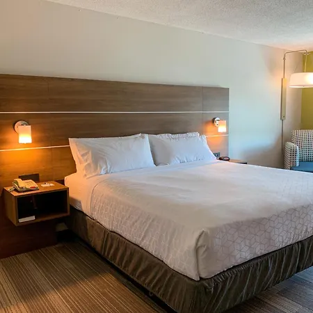Holiday Inn Express & Suites Lexington Downtown Area-Keeneland By Ihg-2