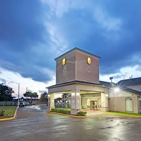 Super 8 Dallas East Near Fair Park Downtown-3