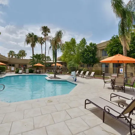 Wyndham Tucson Airport Hotel & Conference Center-3