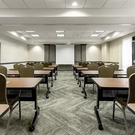 Hyatt Place Charlotte Airport Billy Graham Parkway-2