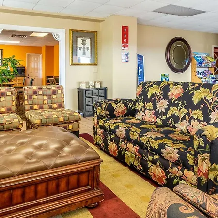 Econo Lodge Knoxville West - Turkey Creek-2