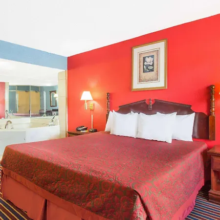 La Casa Inn Albany Near Tifton Ga I 75-2