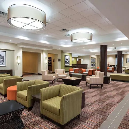 Doubletree By Hilton Hotel Grand Rapids Airport-2