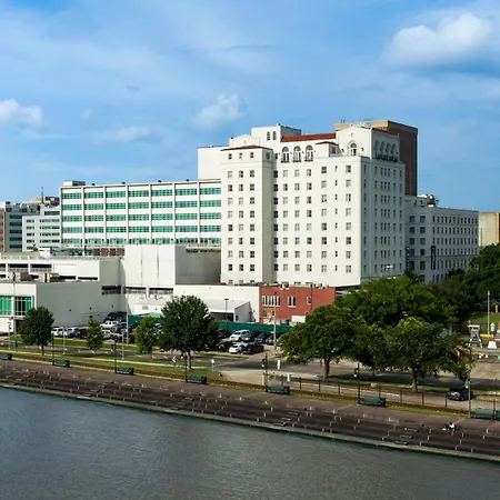 Hilton Baton Rouge Capitol Center-3