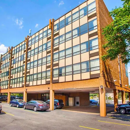Rodeway Inn Meadowlands-2