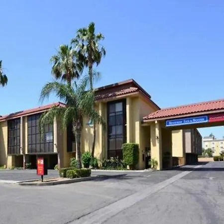 California Inn And Suites Bakersfield-3